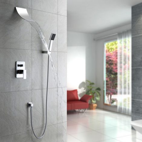 Duschsystem Unterputz mit Wasserfall Einlauf Handbrause in Chrom