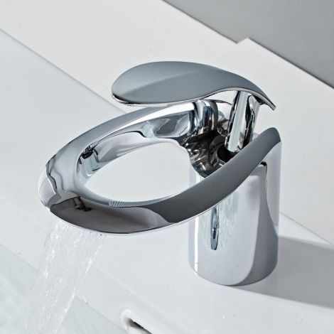 Waschtischarmatur Wasserfall Einhand mit gebogenem Design aus Messing