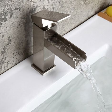 Wasserfall Waschtischarmatur mit Ablaufgarnitur Mischbatterie
