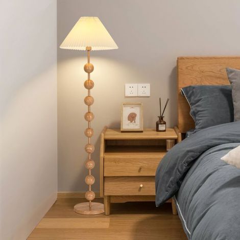 Stehleuchte aus Stoff Kugeln Design für Schlafzimmer