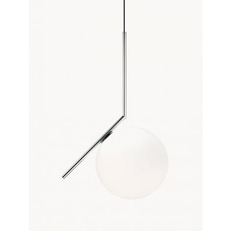 Pendelleuchte aus Glasschirm Stahl